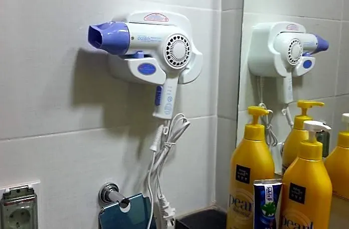 Bexco Hostel *